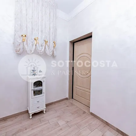 Red Sun * 切萨雷奥港